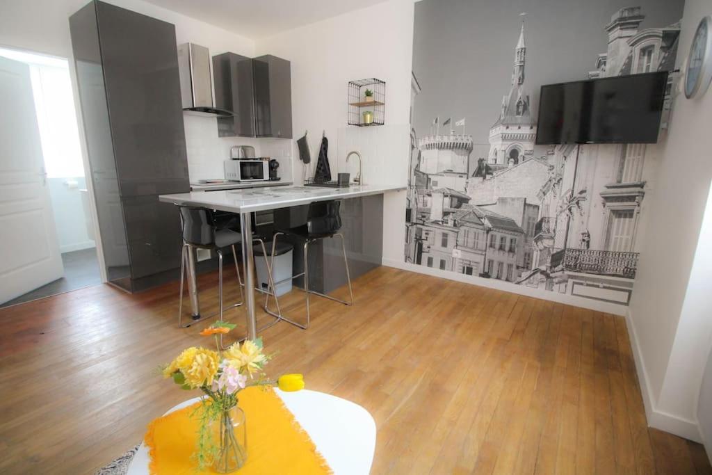 Le Pastel - Grand Studio Renove Angoulême Dış mekan fotoğraf
