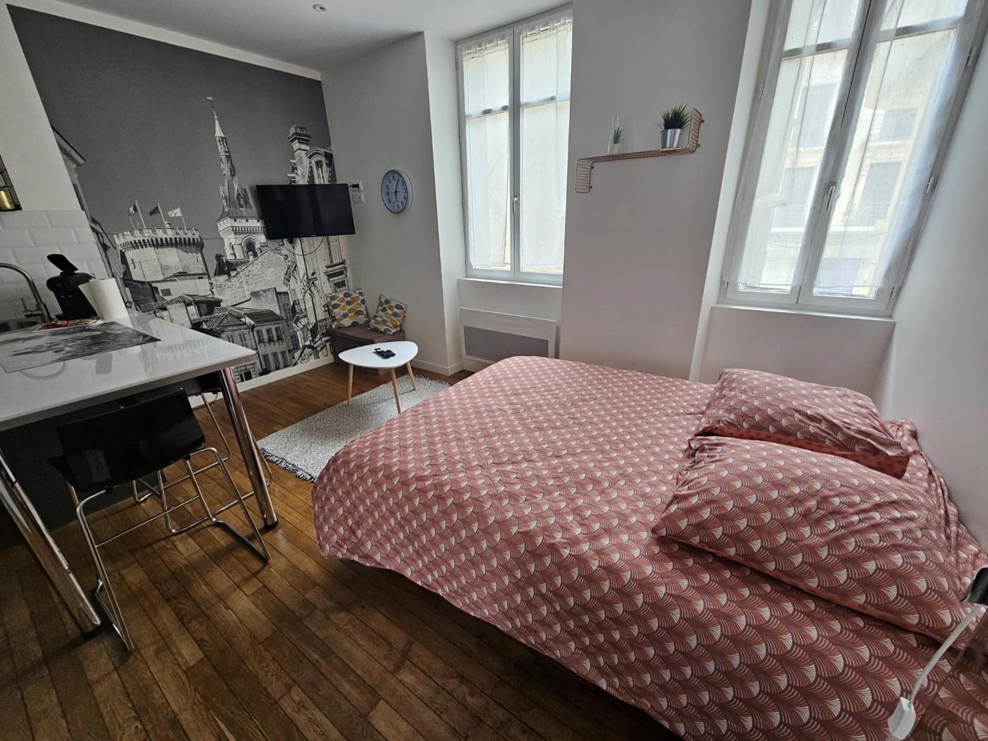 Le Pastel - Grand Studio Renove Angoulême Dış mekan fotoğraf